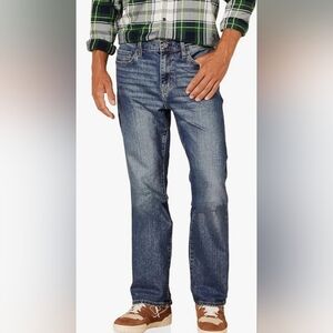 Amazon Essentials Mens Straight-Fit Stretch Jeans Medium Wash